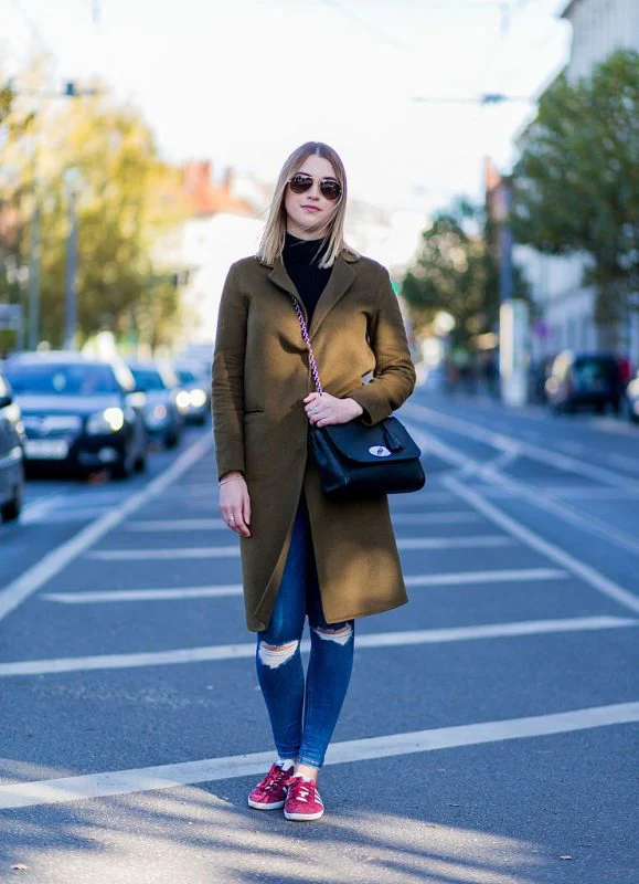 Top 10 Classy Winter Outfits for Girls