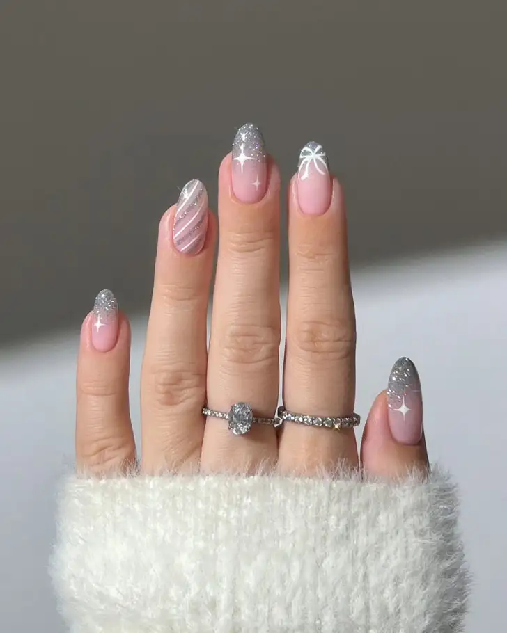 Top 10 Sparkly Nail Ideas