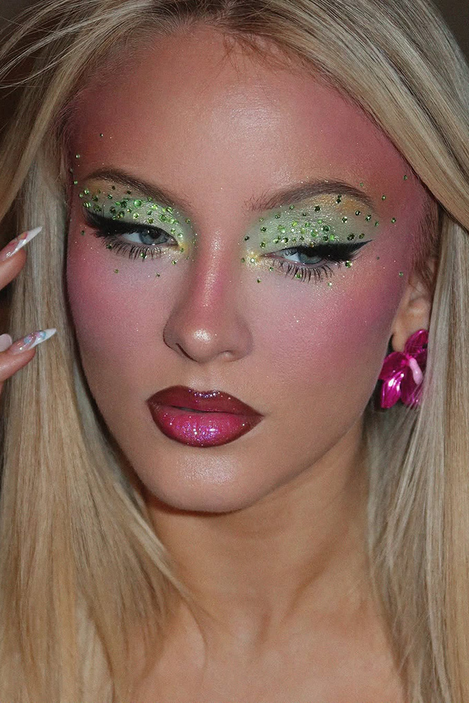 Zara Larsson Midnight Sun Tour Makeup